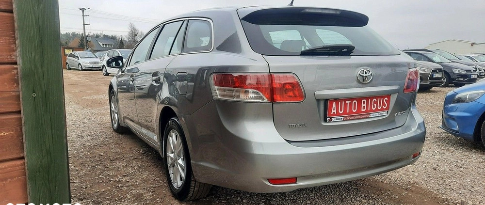 Toyota Avensis cena 25900 przebieg: 265000, rok produkcji 2011 z Łomża małe 211